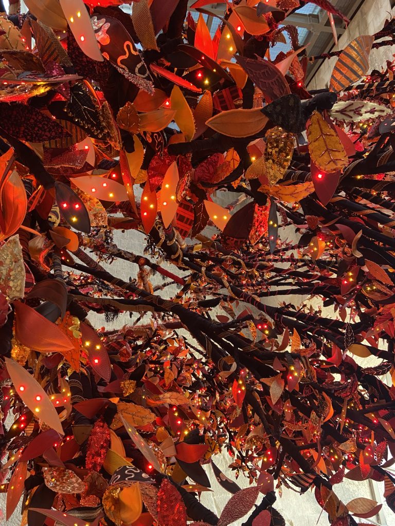 image tree Joana Vasconcelos